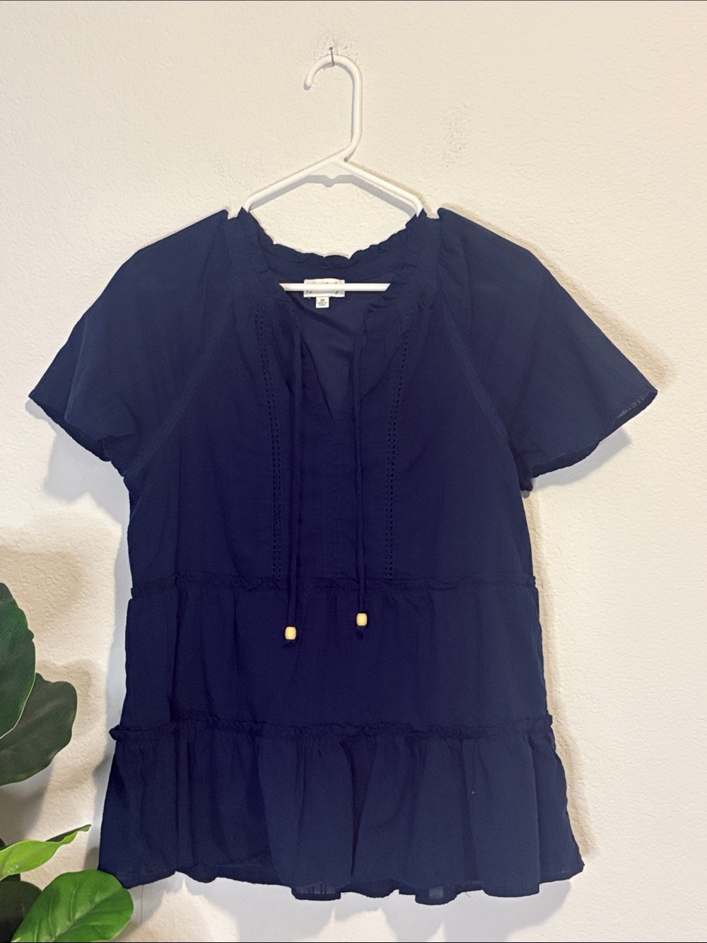 Wonderly Navy Tie-Front Ruffle Tiered blouse